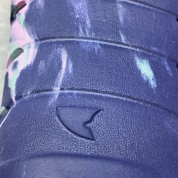 Rugged Shark Marbled Clogs Purple Pink Green Slip On Water Shoes Womens Size 8 - Picture 9 of 11